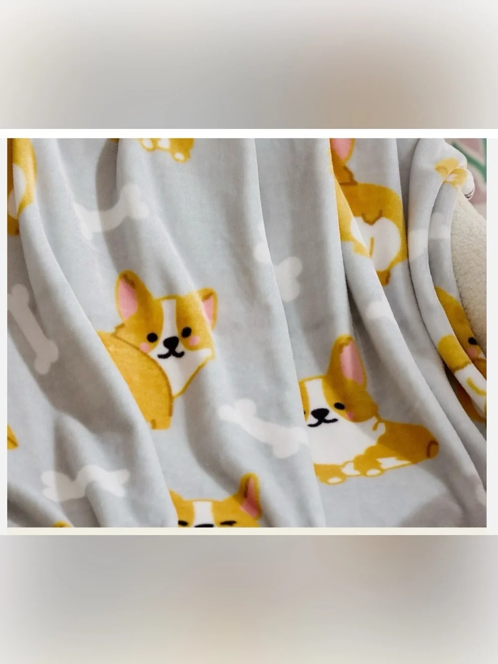 Plush Grey Corgi Throw Blanket - Soft Home Bedding 50”x60”